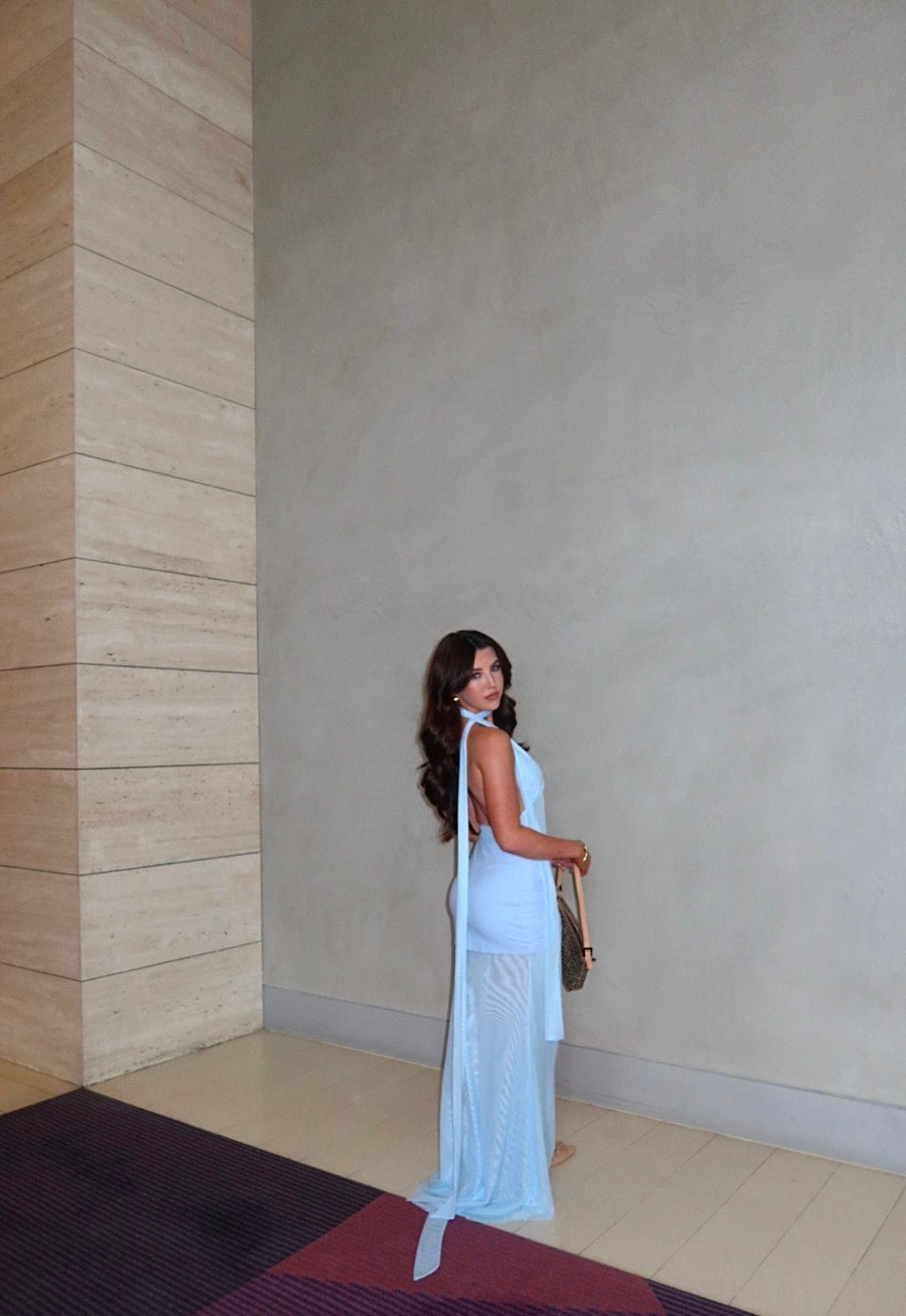 VIVIA GOWN